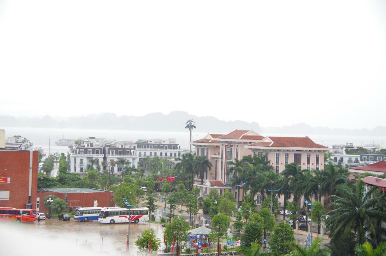 Halios Halong Hotel Ha Long Bagian luar foto